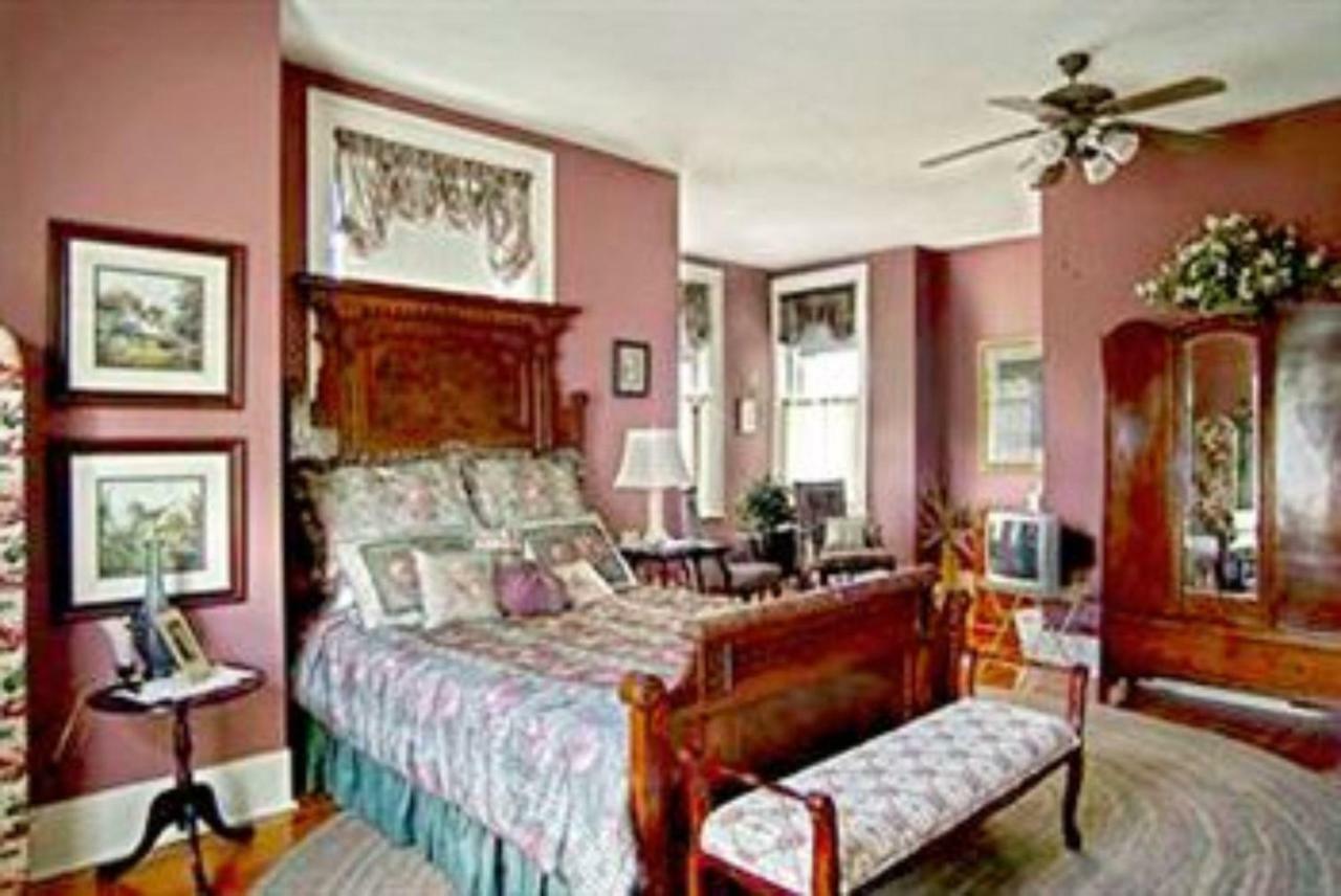 Hawthorn Bed And Breakfast Independence Eksteriør billede